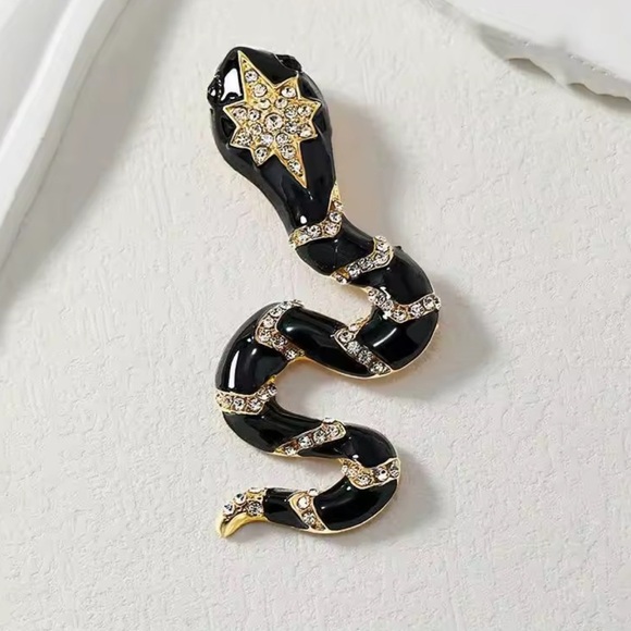 Serpenti Black Gold Snake Brooch - Picture 1 of 8